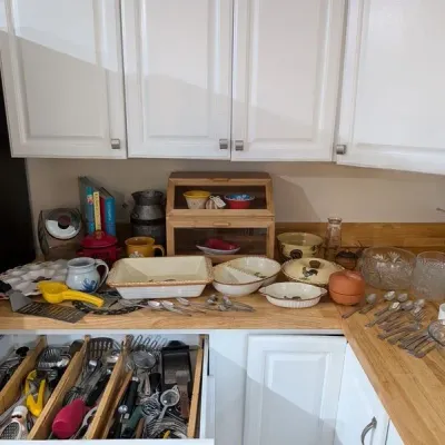 Estate sale photo