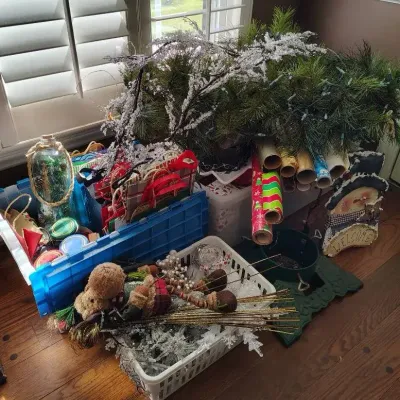 Large Christmas Decorations & Holiday Décor Mystery Lot