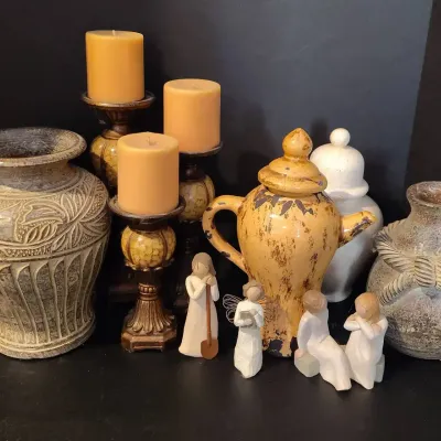Willow Tree Figurines, Decorative Vases, Candleholders & Lidded Urns