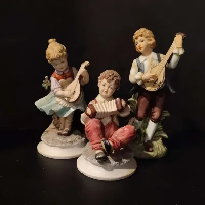 3-Piece Lefton Hand-Painted Porcelain Musical Children Figurines – Japan