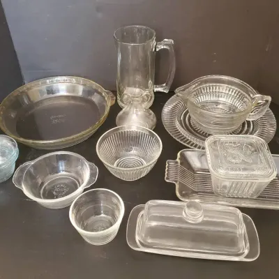 Assorted Pyrex, Fire-King & Glass Kitchenware Lot – Baking & Serving Dishes