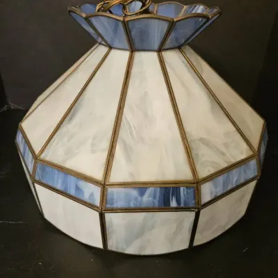 Vintage Tiffany-Style Stained Glass Hanging Pendant Light – Blue & White