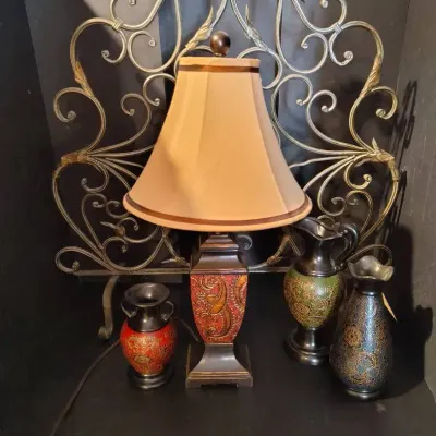 5-Piece Decorative Fireplace Screen, Lamp & Ceramic Vases – Jewel Tones