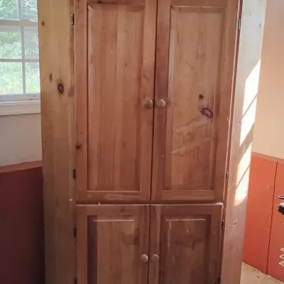 Rustic Knotty Pine Corner Storage Cabinet – 4 Doors