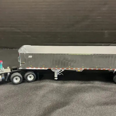 First Gear Mack Granite East Genesis Tractor Trailer (2)