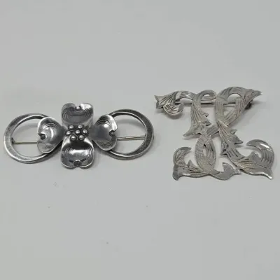 Vintage Sterling Silver Brooches Dogwood Flower & Taxco Mexico Letter Approx. 13.51g