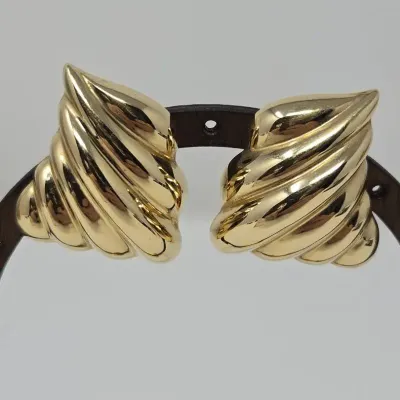 14K Chee Yellow Gold Earrings 1" Approx. 8.64g
