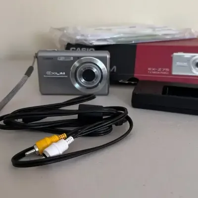 Vintage Casio EZ-Z75 Working Digital Camera