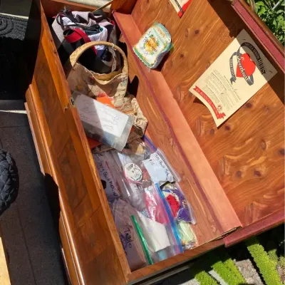 Estate sale photo