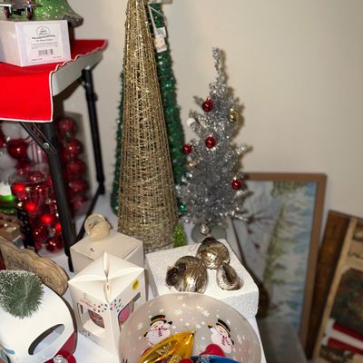 Sale Photo Thumbnail #389