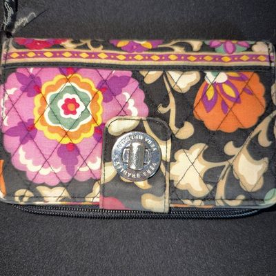 Sale Photo Thumbnail #47