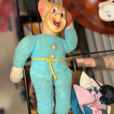 Sale Photo Thumbnail #412