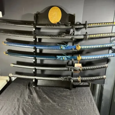 Wall Mount With 6 Samurai Swords