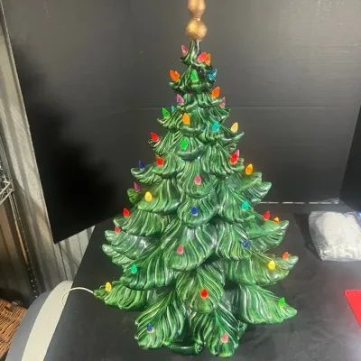 Vintage Lighted Christmas Tree 25”H