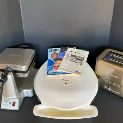 Cookware Lot- Breville Toaster, Waring Pro Waffle Maker, George Foreman Grill