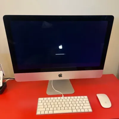 iMac Retina 4K, 21.5-inch Monitor, Late 2015 Model
