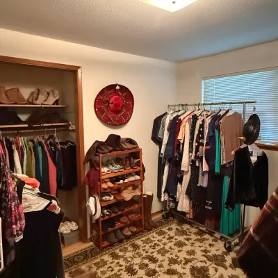 Sale Photo Thumbnail #54