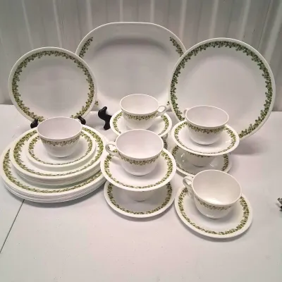Corelle Spring Blossom Crazy Daisy Lot 