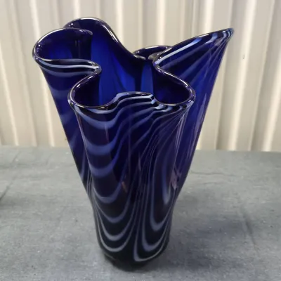 VTH Blue Feathered Art Glass Handkerchief Vase 
