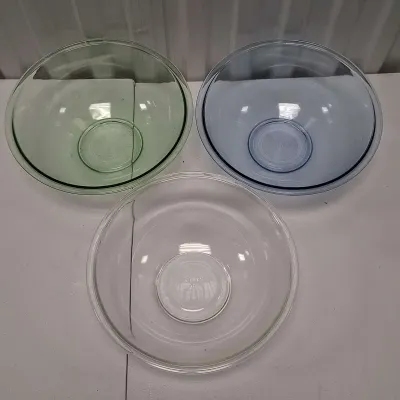 3 Large Pyrex Mixing Bowls 