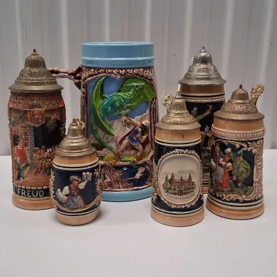 Vtg Mugs 