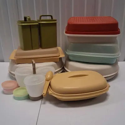 Tupperware Lot