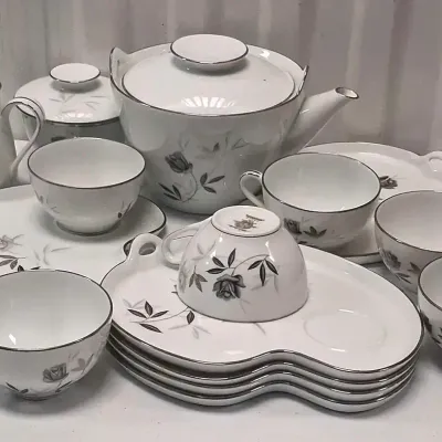 NORITAKE Rosamor Lot #2