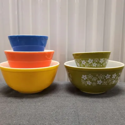 VTG PYREX  Mixing Bowls