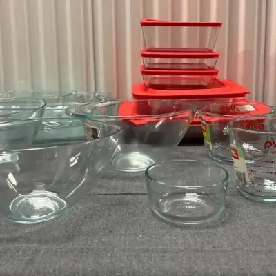 Pyrex Bakingware