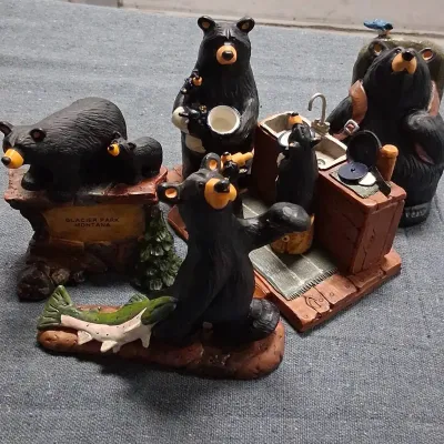 BEAR FOOTS Collectables
