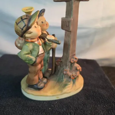 Vintage Goebel Hummel #331 Crossroads – Approx. 7" – West Germany