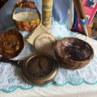 Decorative Kitchen and Harvest Décor Lot