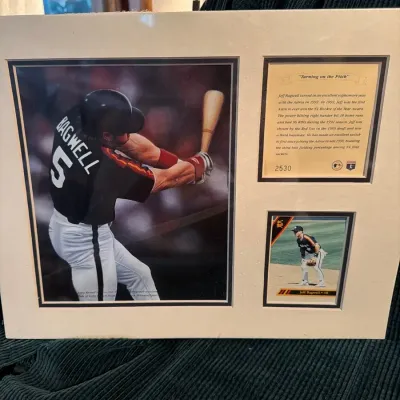 Framed Jeff Bagwell Houston Astros Photo and Baseball Card Display