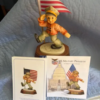 Goebel Hummel “Little Patriot” #2048/II Limited Edition Figurine with Flag, Base & Certificate
