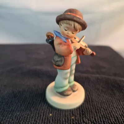 Goebel Hummel #4 Little Fiddler Boy Playing Violin – W. Germany