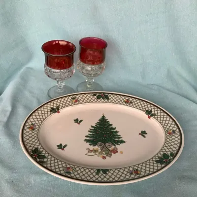 Mikasa Heritage Christmas Story Oval Serving Platter & 2 Ruby Red Goblets, 3-Piece Holiday Lot
