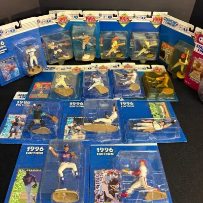 1995-‘96 MLB Sports Collectible Figures 
