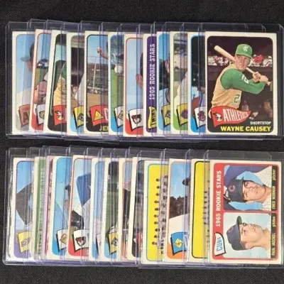 (25) Topps Baseball Cards (1965)
