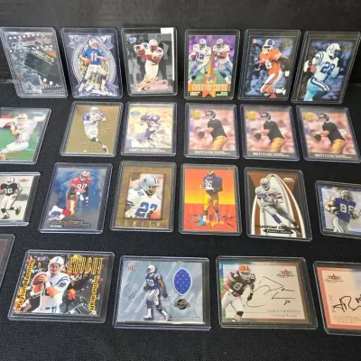 1991-2000 Fleer & Flair Football Stars Cards & Swatch