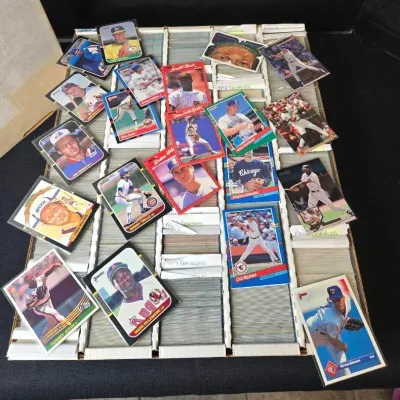 Large Collection of Vintage Donruss Baseball Cards 1981- 98