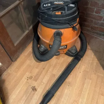 Sale Photo Thumbnail #42: Shop Vac 