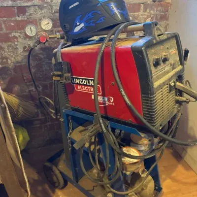 Sale Photo Thumbnail #69: Lincoln Welder 