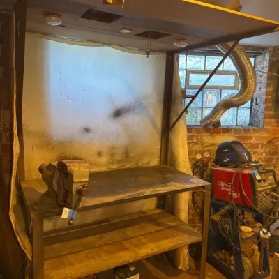 Sale Photo Thumbnail #81: Work Bench Welding Station 