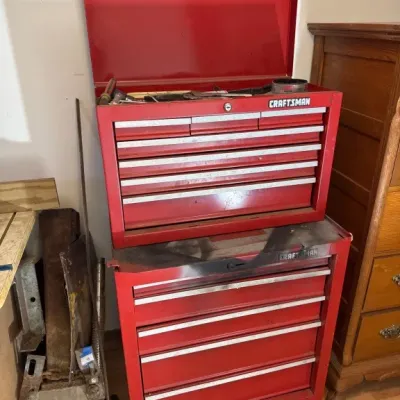 Sale Photo Thumbnail #10: Craftsman Tool Box
