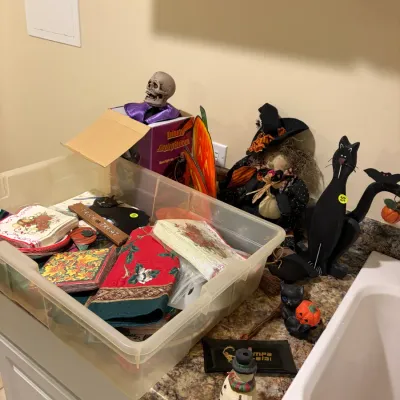 Estate sale photo