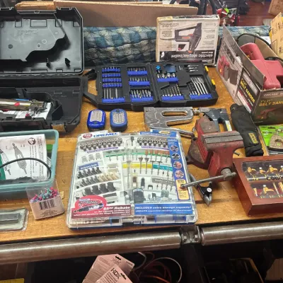 Sale Photo Thumbnail #118