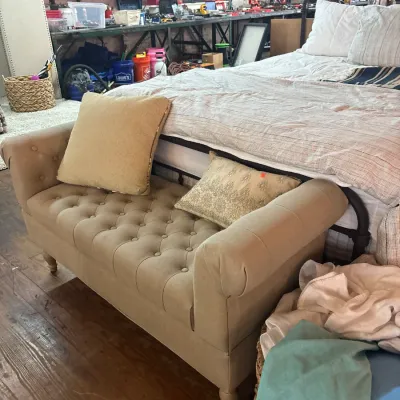 Sale Photo Thumbnail #103