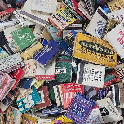 Sale Photo Thumbnail #472: Collection of Advertising Matches