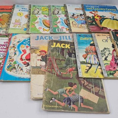 Sale Photo Thumbnail #498: Children's Books & Magazines