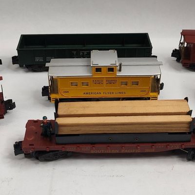 Sale Photo Thumbnail #337: American Flyer S-Scale Freight Cars